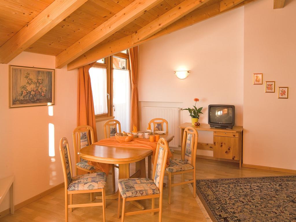 Appartements Erika Falzes Luaran gambar